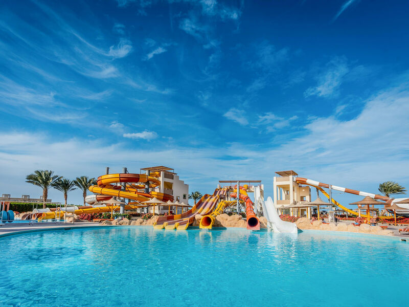 El Karma Aqua Beach Resort