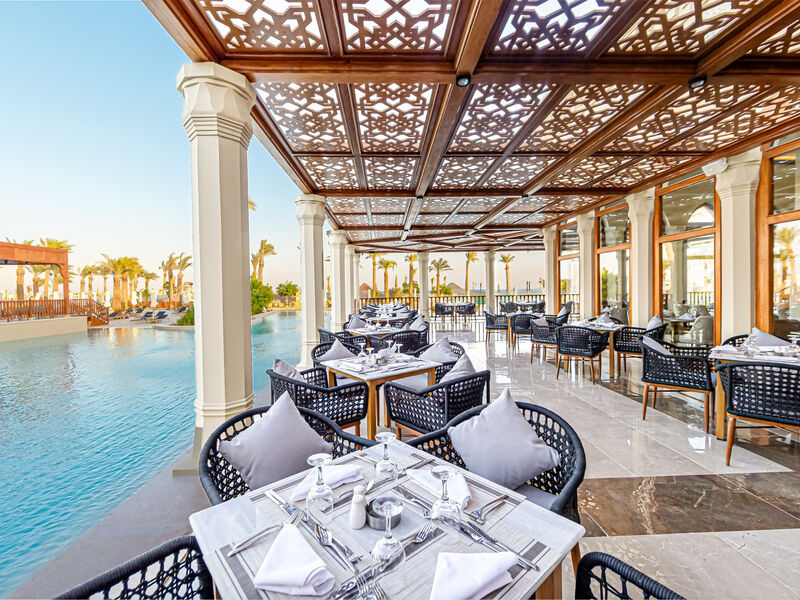 El Kasr Sahl Hasheesh