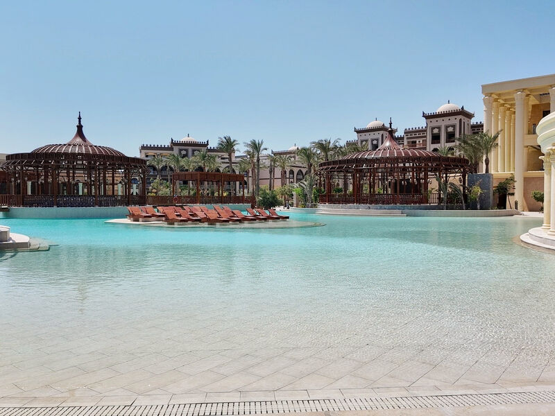 El Kasr Sahl Hasheesh