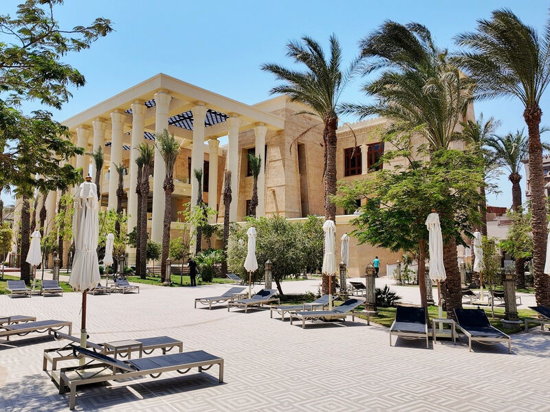 El Kasr Sahl Hasheesh