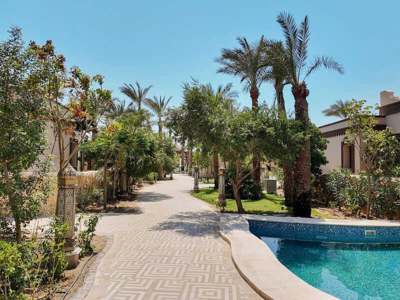 El Kasr Sahl Hasheesh