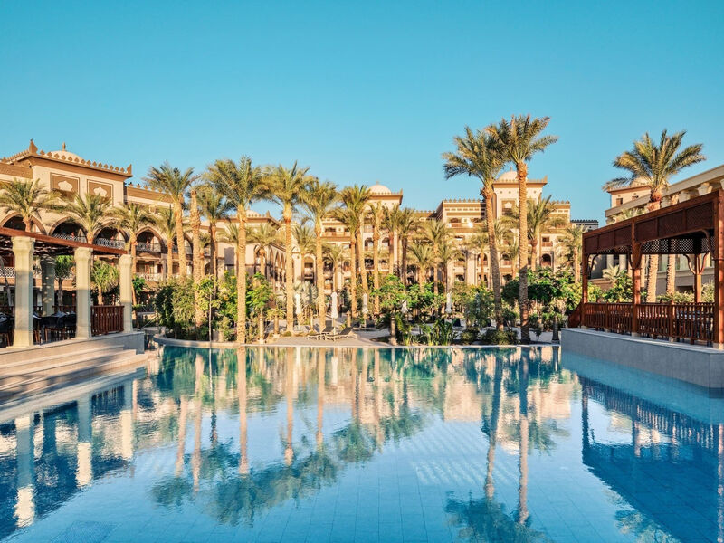 El Kasr Sahl Hasheesh