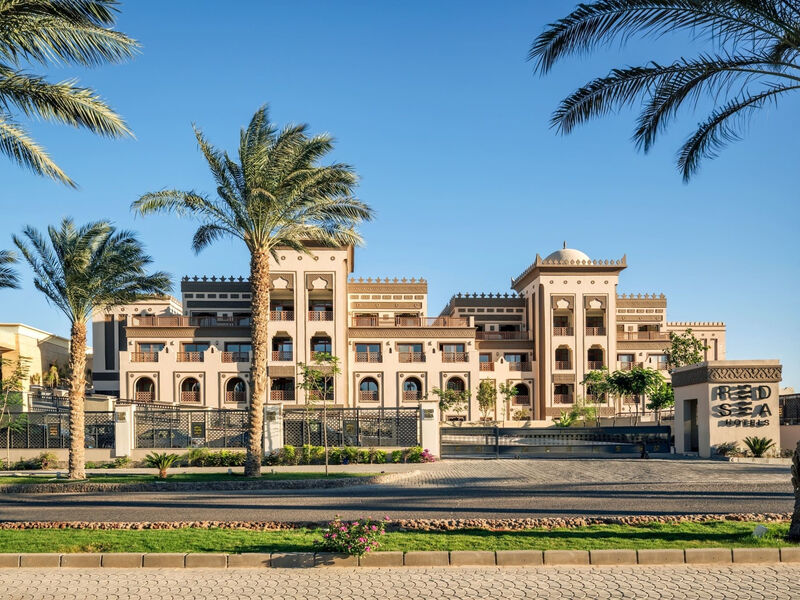 El Kasr Sahl Hasheesh