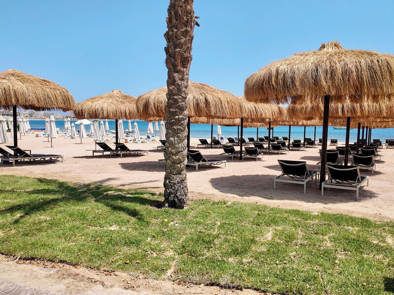 El Kasr Sahl Hasheesh