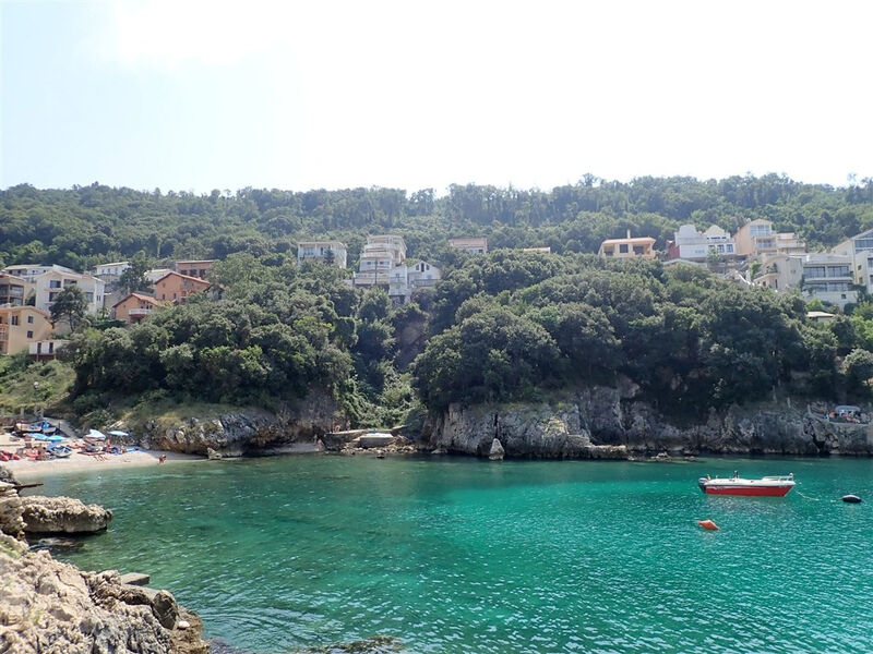 El Mar Club