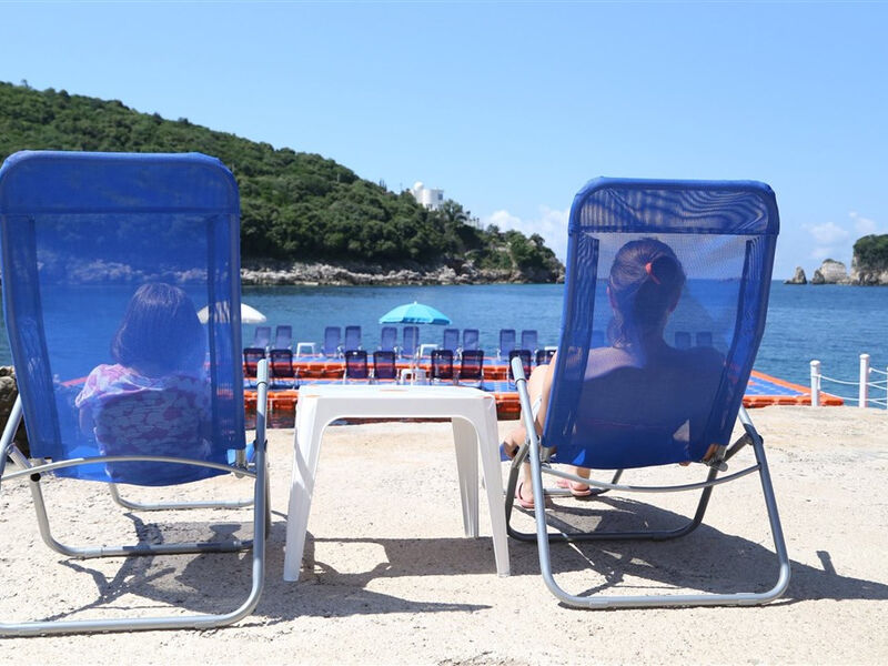 El Mar Club