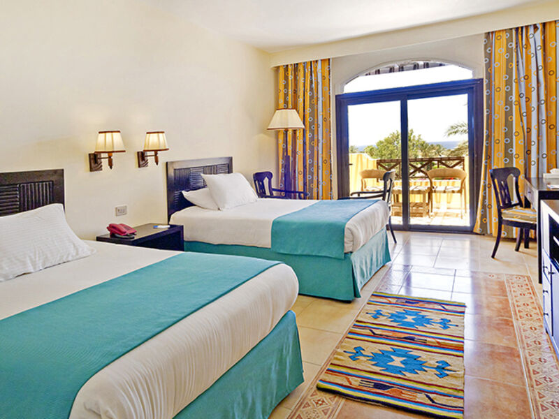 El Phistone Beach Resort