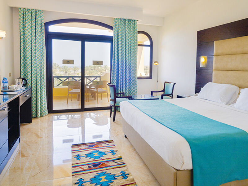 El Phistone Beach Resort