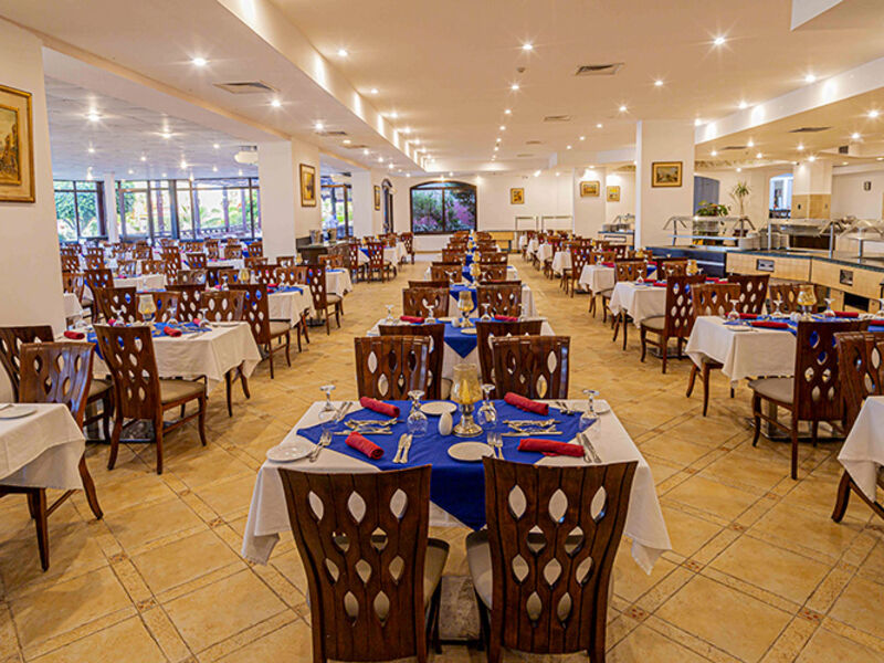 El Phistone Beach Resort