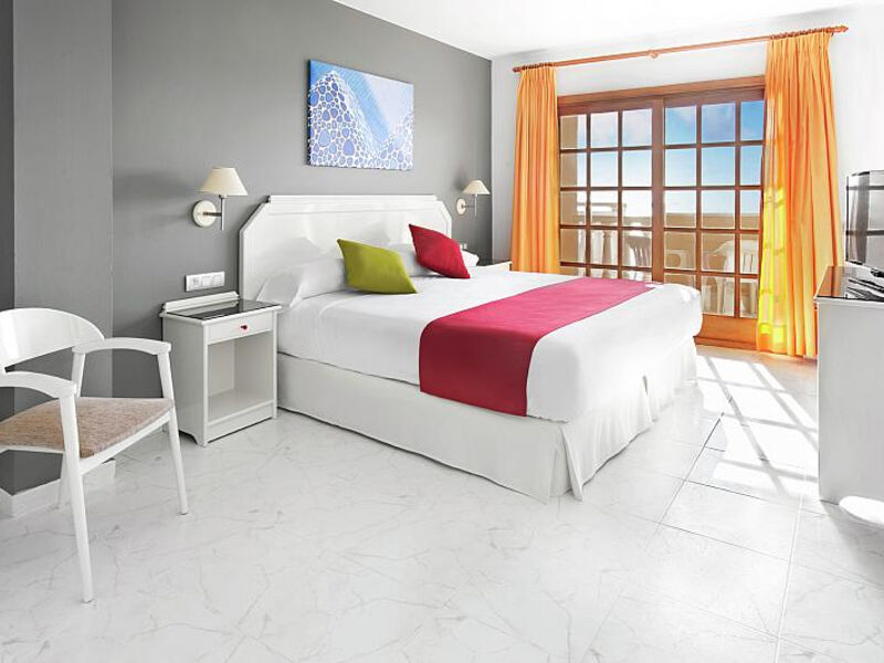 Elba Castillo San Jorge & Antigua Suite
