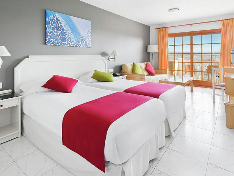Elba Castillo San Jorge & Antigua Suite