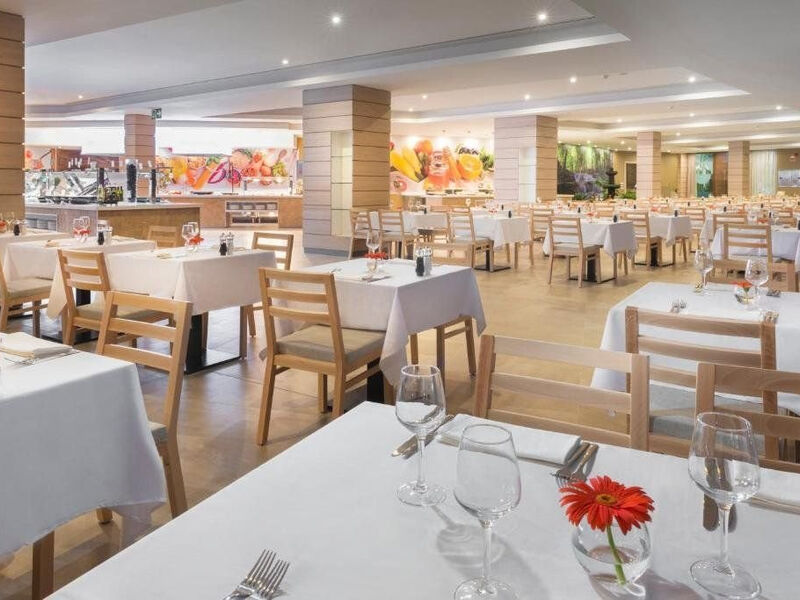 Elba Lanzarote Royal Village Resort