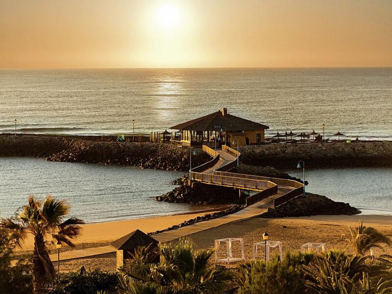 Elba Sara Beach & Golf Resort
