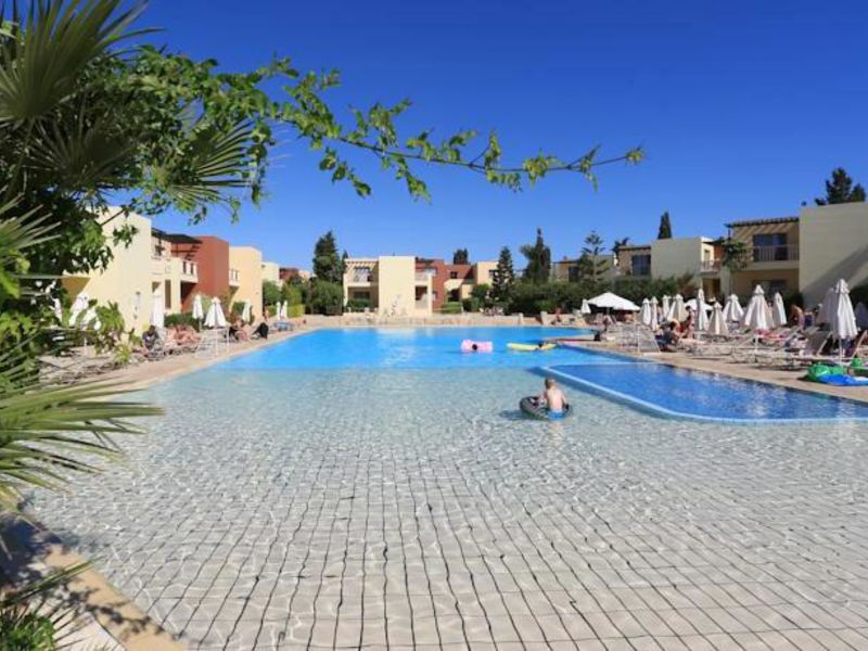 Electra Holiday Village