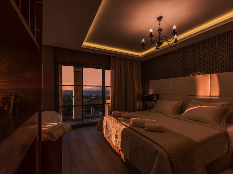 Elegance Luxury Executive Suites