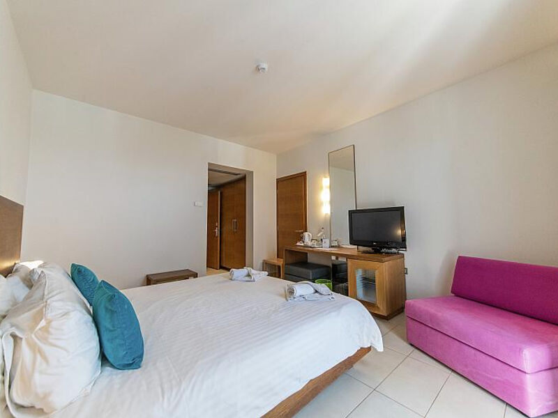 Eleon Grand Resort & Spa