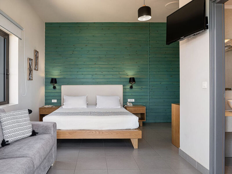 Elia Agia Marina Beach Hotel