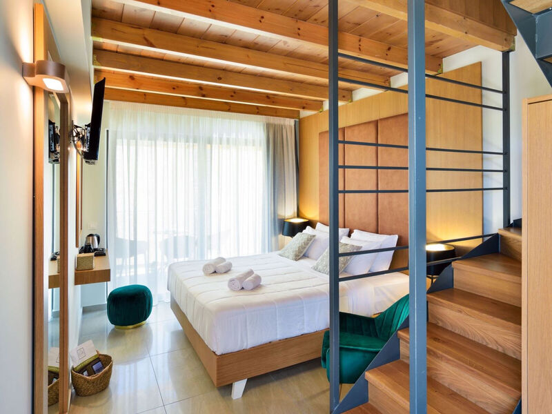 Elia Agia Marina Beach Hotel