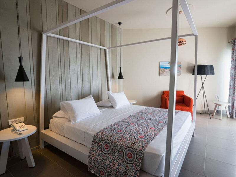 Elia Agia Marina Beach Hotel