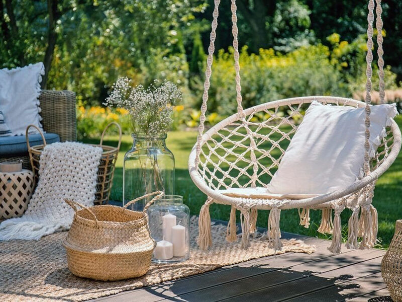 Elies 33 Bio Retreat