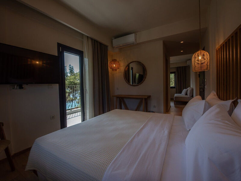 Elies 33 Bio Retreat