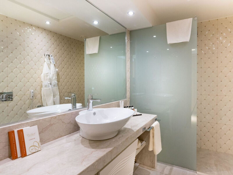 Elinotel Sermilia Resort