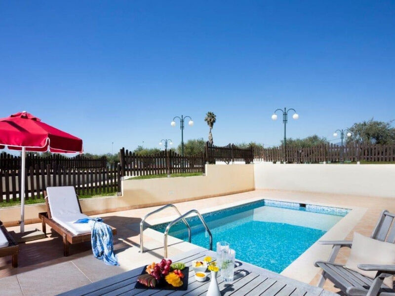 Elite City Resort