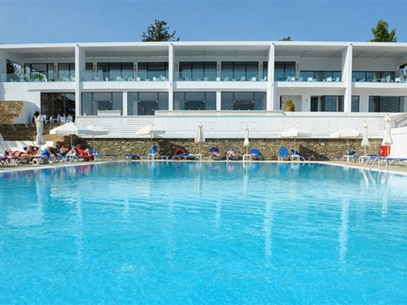 Ellia Hotel