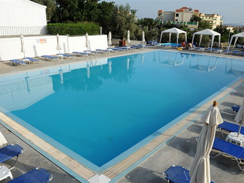 Ellia Hotel