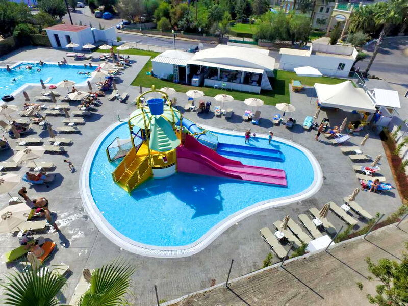 Ellia Alexandria Club