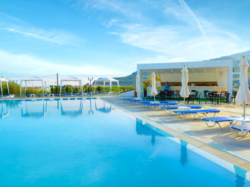 Ellia Alexandria Club