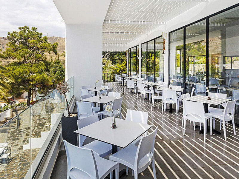 Ellia Alexandria Club