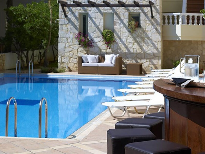 Elotis Suites