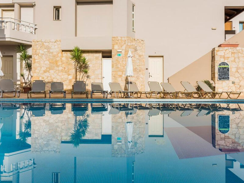 Elotis Suites