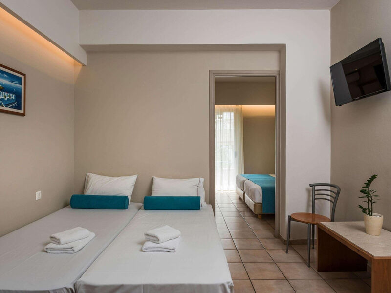 Elotis Suites Ag. Marina