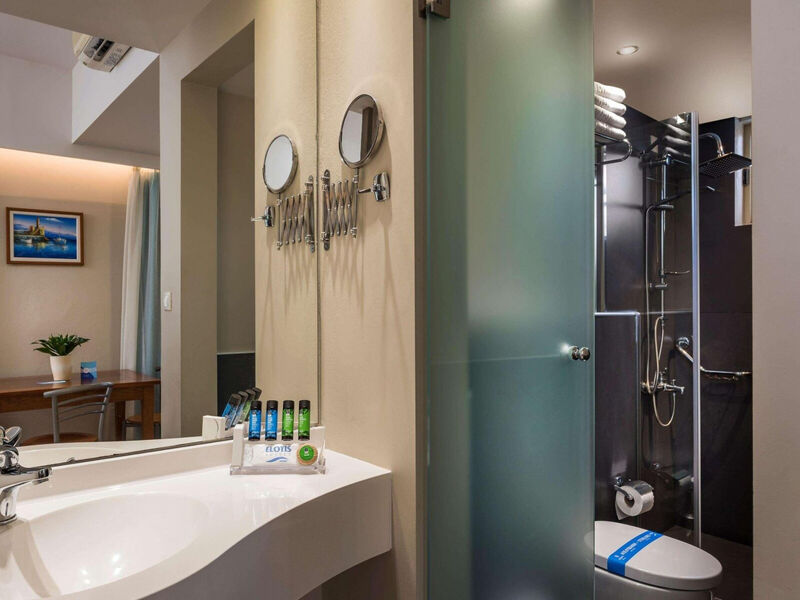 Elotis Suites Ag. Marina