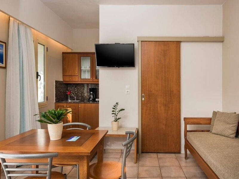 Elotis Suites