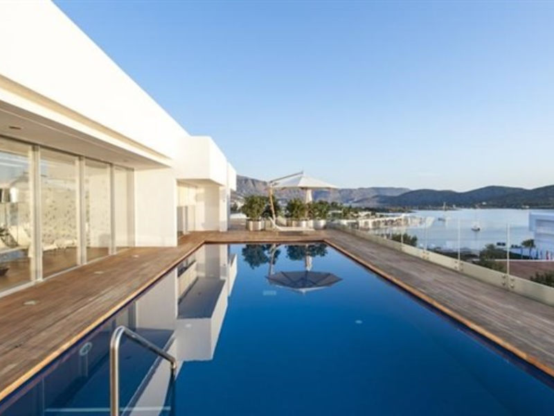 Elounda Beach Resort & Villas