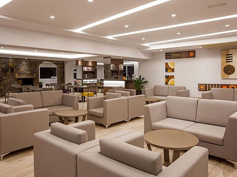 Elounda Breeze Resort