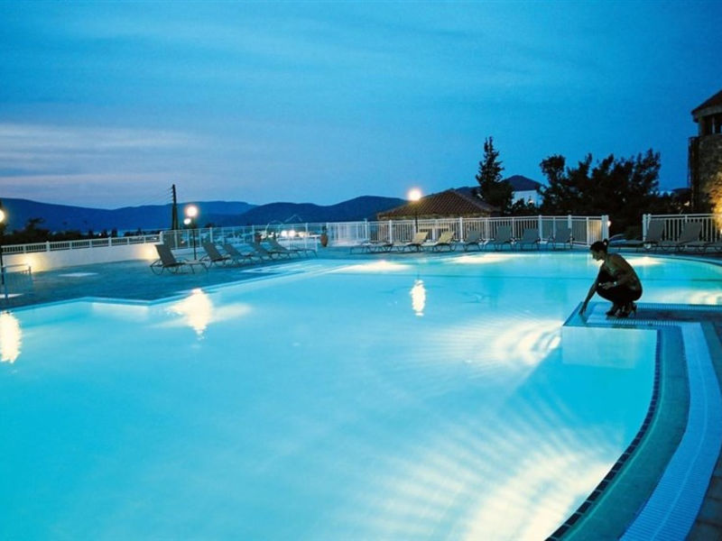 Elounda Breeze Resort