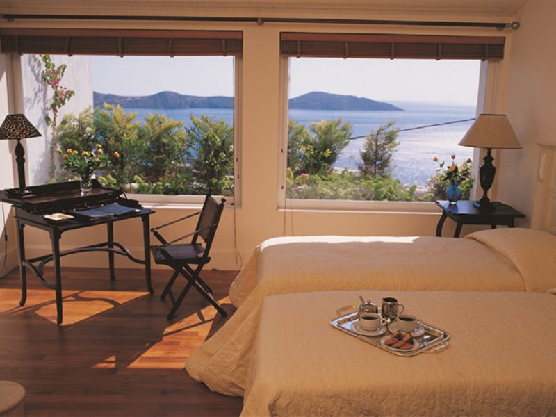 Elounda Gulf Villas & Suites