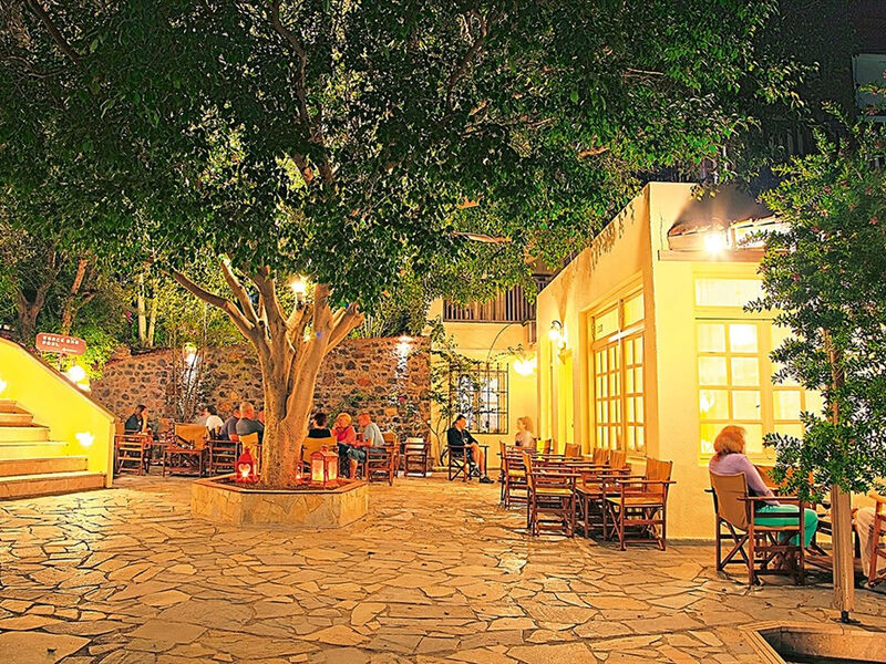 Elpida Village
