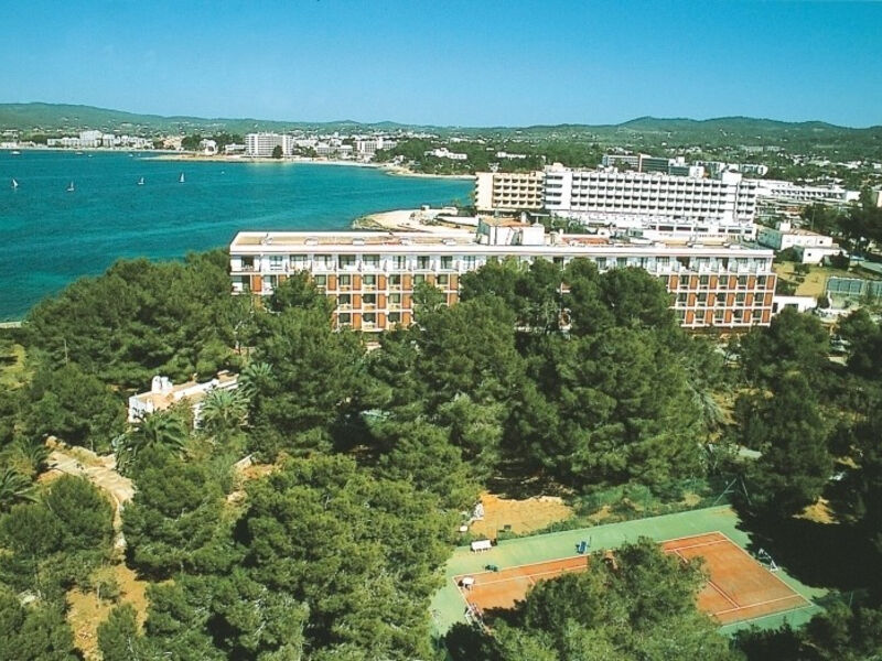 Els Pins Resort & Spa