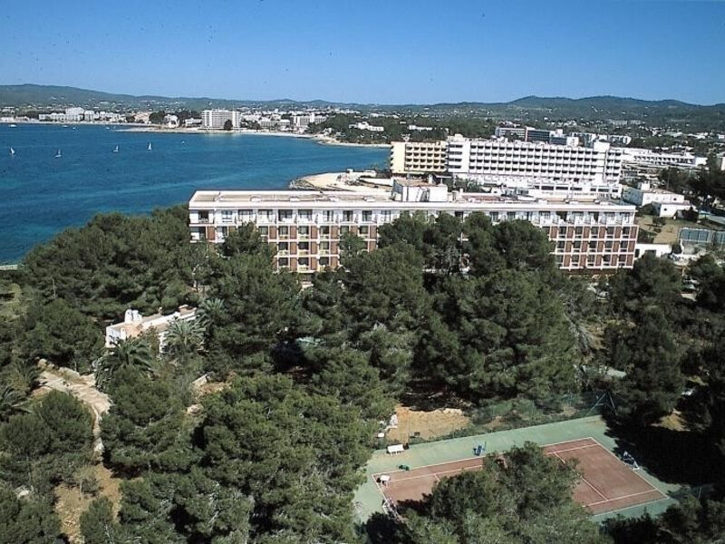 Els Pins Resort & Spa