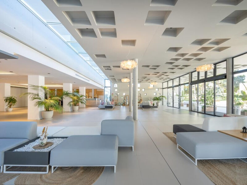 Els Pins Resort & Spa