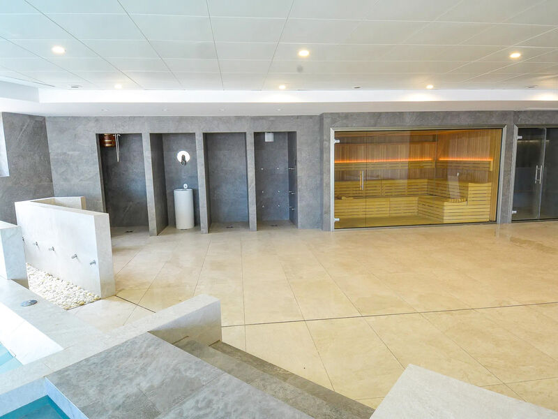 Els Pins Resort & Spa