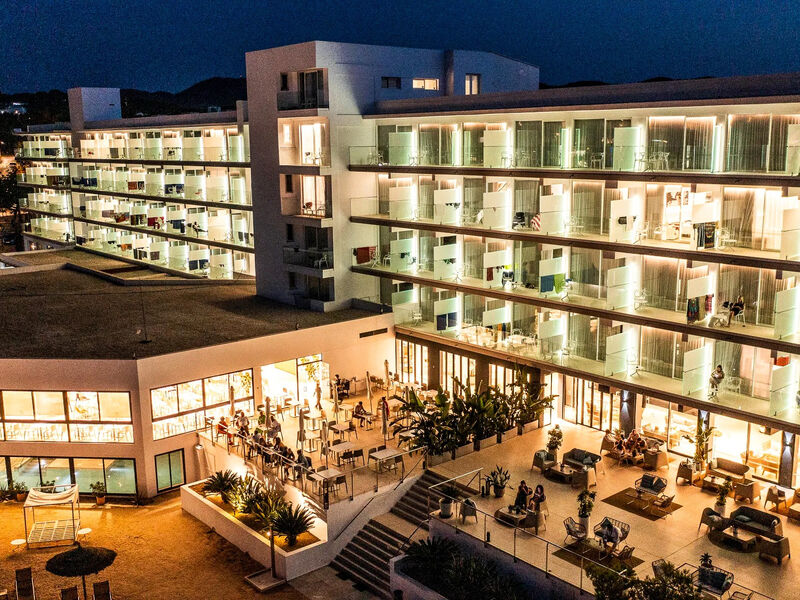 Els Pins Resort & Spa