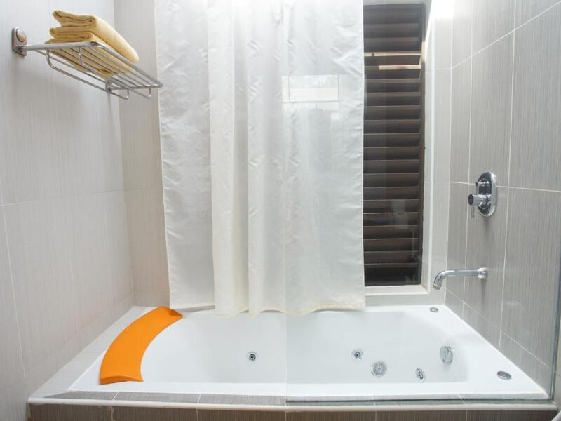 Embudu Village Resort