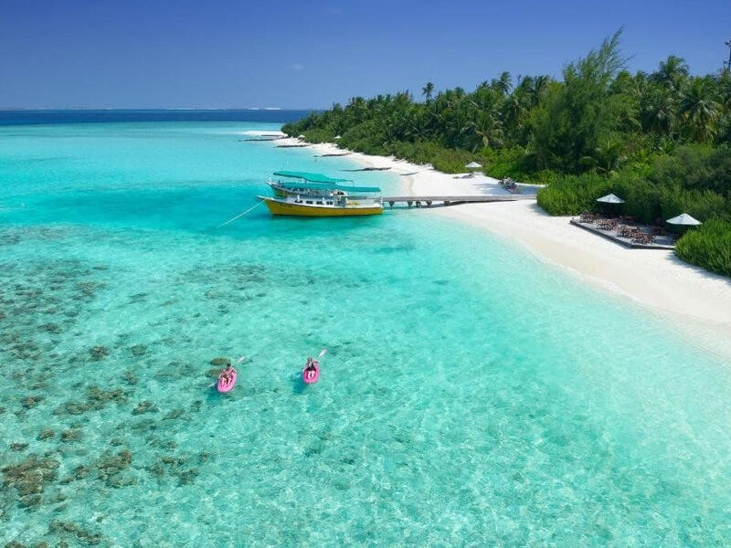 Embudu Village Resort