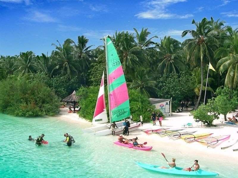 Embudu Village Resort